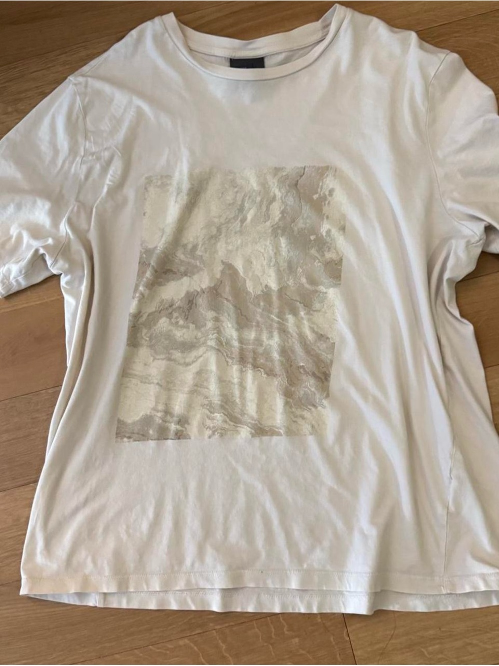 H&M White Tee with Marbled Graphic
